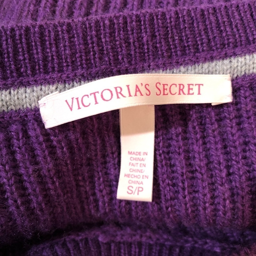 Victoria’s Secret Wool Blend Purple Ribbed Sweater Size Small - Picture 8 of 10